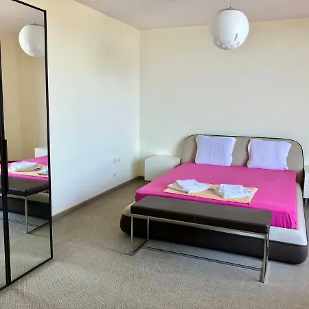 Appartement In Peter House *